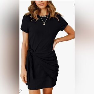 NWT Woman’s Short Sleeve Crew Neck T-Shirt Bodycon Mini Dress…Size: Medium